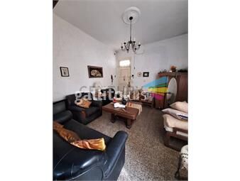 https://www.gallito.com.uy/apartamento-muy-comodo-tipo-casa-con-patio-y-azotea-en-inmuebles-24782297