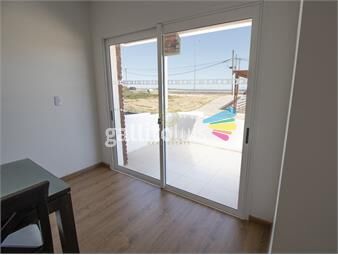 https://www.gallito.com.uy/venta-apartamento-2-dormitorios-y-1-baño-frente-al-mar-inmuebles-25137246