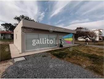 https://www.gallito.com.uy/venta-casa-primera-linea-2-dormitorios-2-baã±os-piriapoli-inmuebles-23690363