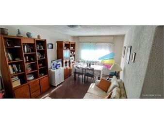 https://www.gallito.com.uy/muy-comodo-apartamento-de-2-dormitorios-a-pasos-de-la-inten-inmuebles-25137872