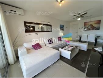 https://www.gallito.com.uy/venta-apartamento-2-dormitorios-playa-mansa-punta-del-est-inmuebles-25331011