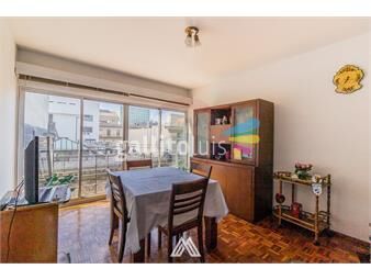 https://www.gallito.com.uy/venta-apartamento-centro-un-dormitorio-con-renta-inmuebles-24271909
