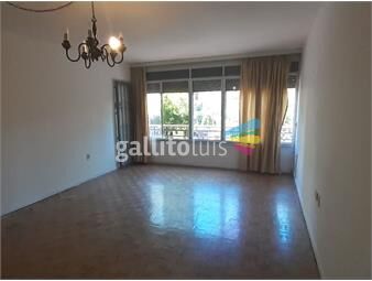 https://www.gallito.com.uy/venta-apartamento-cordon-3-dormitorios-servicio-y-garaje-inmuebles-25342479