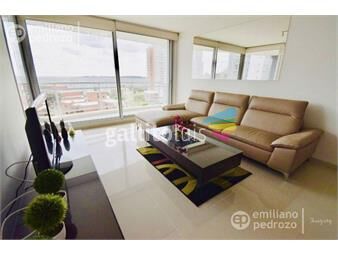https://www.gallito.com.uy/venta-y-alquiler-apartamento-2-dormitorios-playa-mansa-pu-inmuebles-24121873