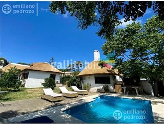 https://www.gallito.com.uy/venta-casa-4-dormitorios-pinares-punta-del-este-inmuebles-23573600
