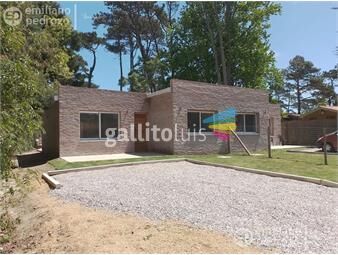 https://www.gallito.com.uy/venta-casa-3-dormitorios-cantegril-punta-del-este-inmuebles-24944727