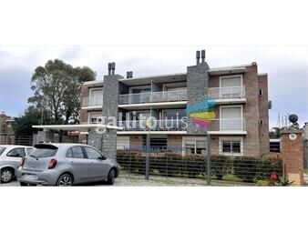 https://www.gallito.com.uy/alquiler-apartamento-carrasco-3-dormitorios-inmuebles-25198089