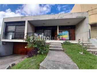 https://www.gallito.com.uy/venta-casa-jacinto-vera-3-dormitorios-con-patio-y-barbacoa-inmuebles-25368177