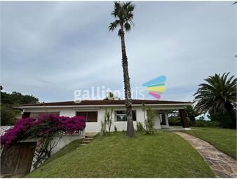 https://www.gallito.com.uy/alquiler-anual-gran-casa-frente-al-mar-inmuebles-25376795