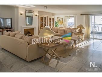 https://www.gallito.com.uy/apartamento-en-peninsula-en-venta-de-4-dormitorios-frente-a-inmuebles-25037860