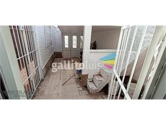 https://www.gallito.com.uy/casa-en-venta-con-renta-4-dormitorios-1-baã±o-azotea-y-g-inmuebles-24926722