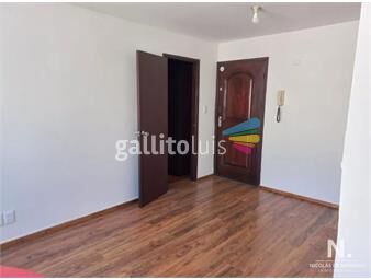 https://www.gallito.com.uy/apartamento-con-renta-en-ciudad-vieja-montevideo-inmuebles-23943198