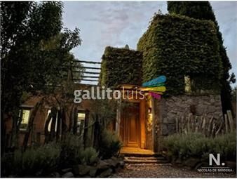 https://www.gallito.com.uy/casa-a-la-venta-de-3-dormitorios-en-punta-del-este-con-un-m-inmuebles-25225854