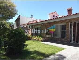 https://www.gallito.com.uy/casa-en-malvin-3-dormitorios-2-baños-garage-inmuebles-24566306