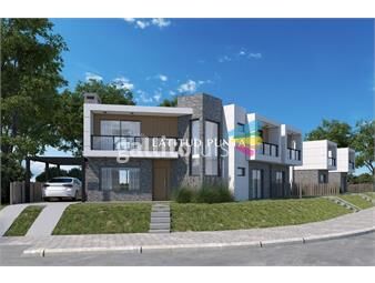 https://www.gallito.com.uy/oportunidad-en-construcciã³n-casa-de-4-dormitorios-en-parq-inmuebles-25406016