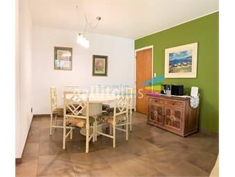 https://www.gallito.com.uy/apartamento-de-2-dormitorios-y-medio-en-playa-mansa-punta-inmuebles-24240187
