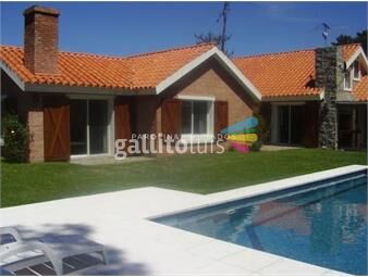 https://www.gallito.com.uy/muy-linda-casa-de-3-dormitorios-piscina-en-venta-mansa-p-inmuebles-16906209