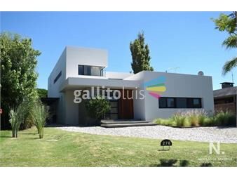 https://www.gallito.com.uy/en-venta-casa-de-4-dormitorios-en-la-tahona-impecable-inmuebles-25482519