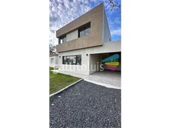https://www.gallito.com.uy/venta-casa-en-lagomar-tres-dormitorios-inmuebles-25482561