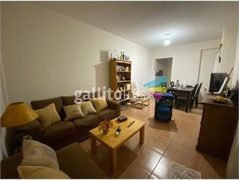 https://www.gallito.com.uy/venta-apartamento-reciclado-dos-dormitorios-parque-rodo-inmuebles-25486280