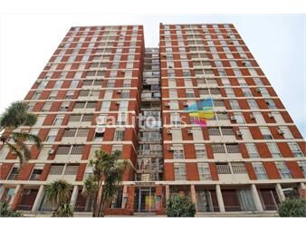 https://www.gallito.com.uy/venta-de-apartamento-2-dormitorios-barrio-sur-inmuebles-25509066