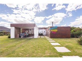 https://www.gallito.com.uy/venta-casa-barrio-privado-viñedos-la-tahona-4d-3b-inmuebles-24778480