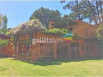 https://www.gallito.com.uy/la-arbolada-barrio-privado-casa-en-venta-cinco-dormitorios-inmuebles-22337210
