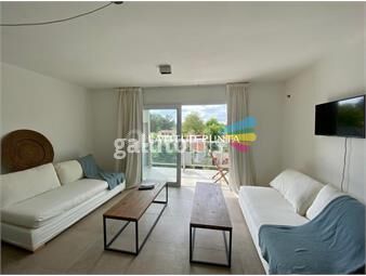 https://www.gallito.com.uy/apartamento-a-estrenar-en-mansa-1-dormitorio-con-parrillero-inmuebles-23981383