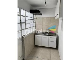 https://www.gallito.com.uy/apto-en-venta-2-dormitorios-1-baño-azotea-larrañaga-inmuebles-25577487