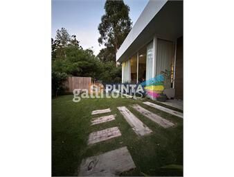 https://www.gallito.com.uy/hermosa-y-moderna-casa-de-3-dormitorios-inmuebles-25587947