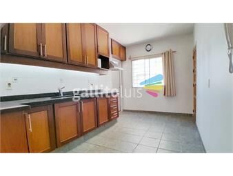 https://www.gallito.com.uy/venta-apartamento-4-dor-3-baños-garage-fijo-centro-inmuebles-25598336