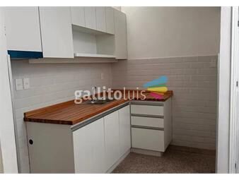 https://www.gallito.com.uy/casa-en-alquiler-de-tres-dormitorios-con-patio-en-jacinto-v-inmuebles-25603988