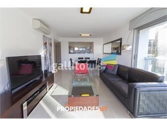 https://www.gallito.com.uy/apartamento-en-venta-en-brava-punta-este-2-dormitorios-2-inmuebles-19647695