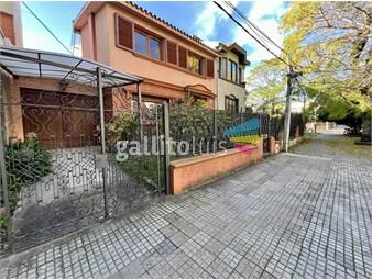 https://www.gallito.com.uy/venta-de-casa-2-dormitorios-garaje-parrillero-y-servicio-e-inmuebles-25623034