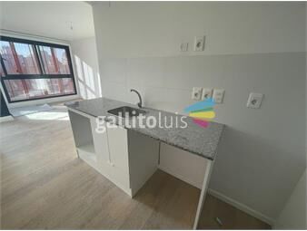 https://www.gallito.com.uy/alquiler-apartamento-monoambiente-en-barrio-sur-piso-alto-inmuebles-25623719