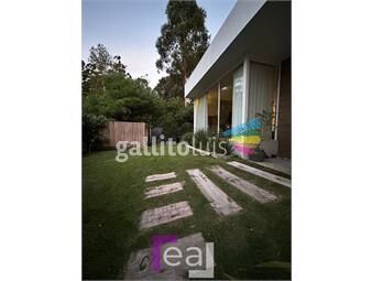 https://www.gallito.com.uy/hermosa-y-moderna-casa-de-3-dormitorios-inmuebles-25640555