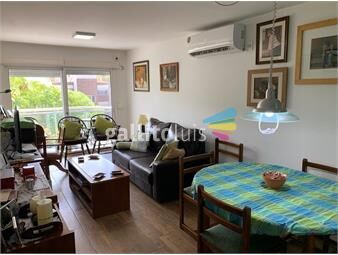 https://www.gallito.com.uy/venta-apartamento-dos-dormitorios-dos-baños-malvin-dos-gara-inmuebles-25657326