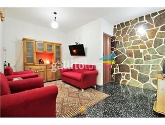 https://www.gallito.com.uy/venta-casa-2-dormitorios-y-monoamb-brazo-oriental-inmuebles-25640678