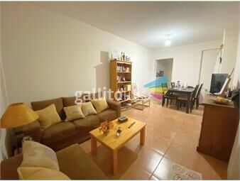 https://www.gallito.com.uy/apartamento-venta-dos-dormitorios-con-patio-parque-rodo-inmuebles-25486280