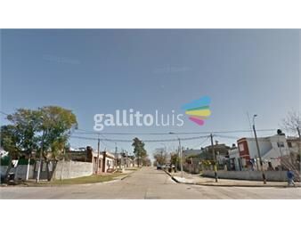 https://www.gallito.com.uy/venta-union-casa-2-dormitorios-en-a-3-y-12-cuadras-de-8-inmuebles-24957194