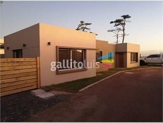 https://www.gallito.com.uy/venta-casa-2-dormitorios-solymar-sur-inmuebles-25695665
