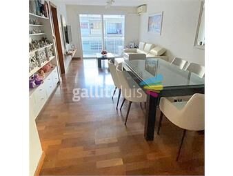 https://www.gallito.com.uy/apartamento-venta-categoria-2-dor-en-suite-3-bañ-gje-inmuebles-25695695