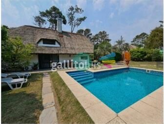 https://www.gallito.com.uy/alquiler-anual-casa-pinares-punta-4d-piscina-barbacoa-inmuebles-25686489
