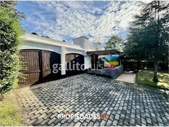 https://www.gallito.com.uy/excelente-casa-de-4-dormitorios-con-piscina-en-venta-inmuebles-25748819