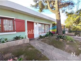 https://www.gallito.com.uy/se-vende-casa-de-3-dormitorios-en-el-centro-de-maldonado-inmuebles-25036954