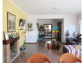 https://www.gallito.com.uy/se-vende-hermosa-casa-en-barra-de-carrasco-inmuebles-25749604