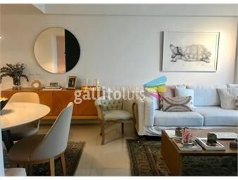 https://www.gallito.com.uy/apartamento-en-venta-de-2-dormitorios-en-torre-esmeralda-p-inmuebles-19576558