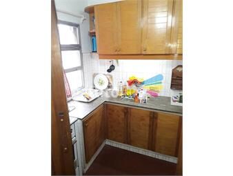 https://www.gallito.com.uy/venta-apartamento-1-dormitorio-centro-con-terraza-inmuebles-25776432
