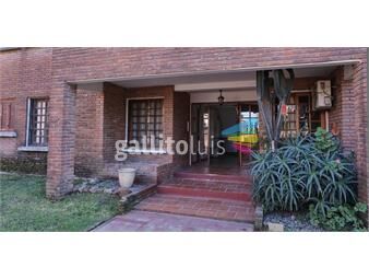 https://www.gallito.com.uy/venta-de-casa-de-2-dormitorios-con-garaje-y-balcon-inmuebles-25776608