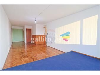 https://www.gallito.com.uy/apartamento-en-venta-tres-dormitorios-barrio-sur-inmuebles-25730219